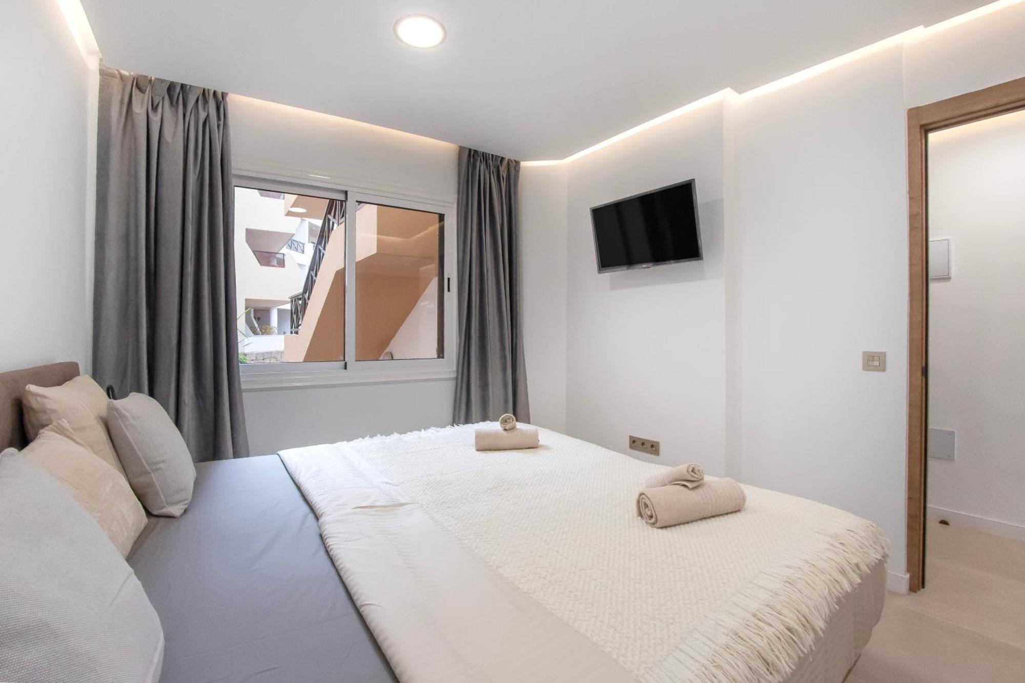 Newly Renovated, Luxurious Apartment With A Heated Pool, 259 San Miguel de Abona Exterior foto